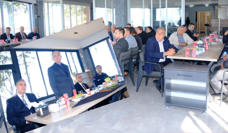 Başkan Doğancı muhtarlarla buluştu
